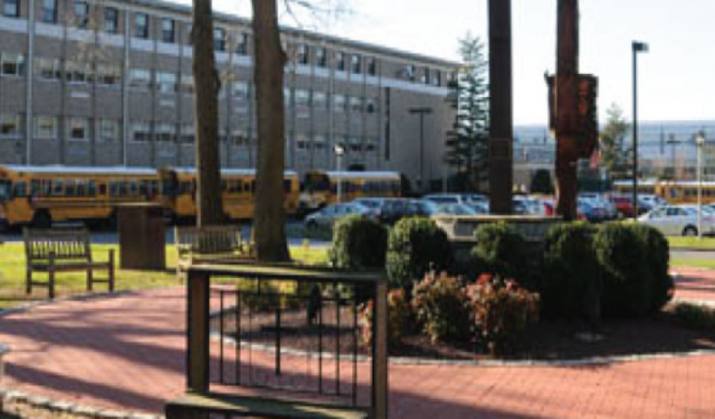 美国圣安东尼高中 - Saint Anthony's High School | FindingSchool