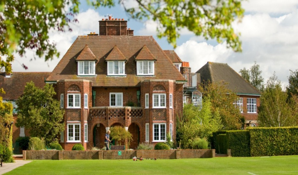 - St Christopher School- Letchworth | FindingSchool - St Christopher School- Letchworth | FindingSchool