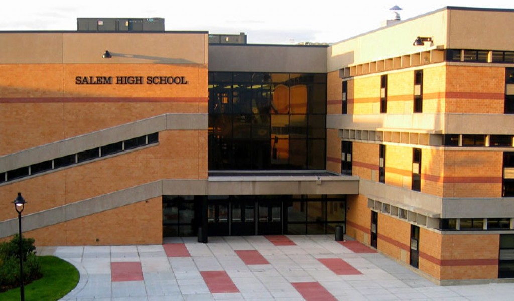 塞勒姆高中 - Salem High School | FindingSchool
