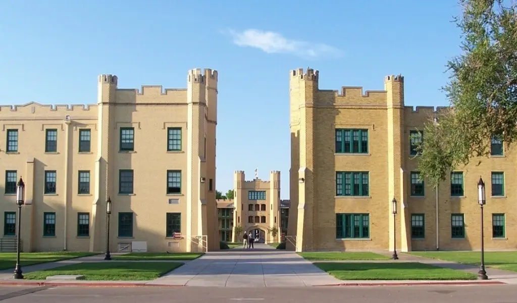 新墨西哥军事学院 介绍, 新墨西哥军事学院, 新墨西哥军事学院中学/高中/学院, NMMI, NM, 新墨西哥军事学院评论 | FindingSchool