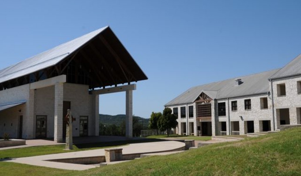 德克萨斯主教中学 - TMI - The Episcopal School of Texas | FindingSchool