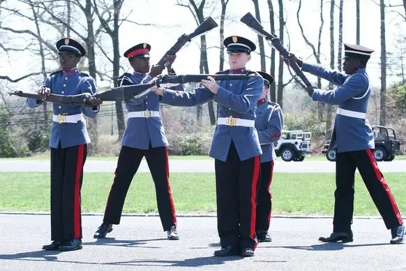 瓦萊弗格軍事學院