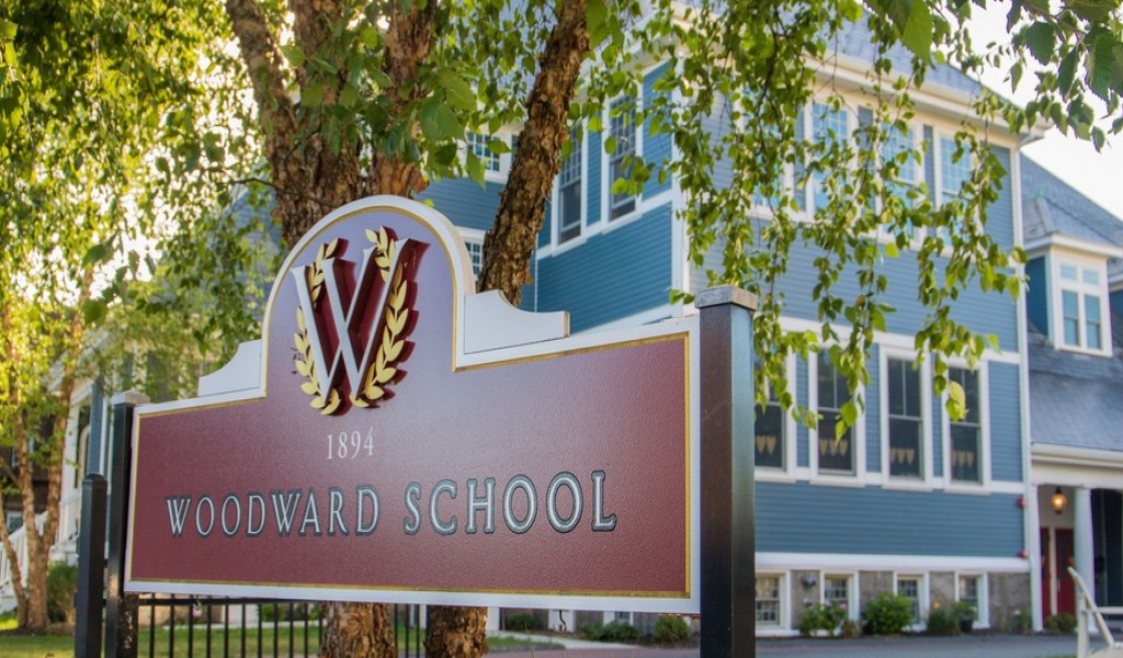 伍德沃德中学 - The Woodward School | FindingSchool