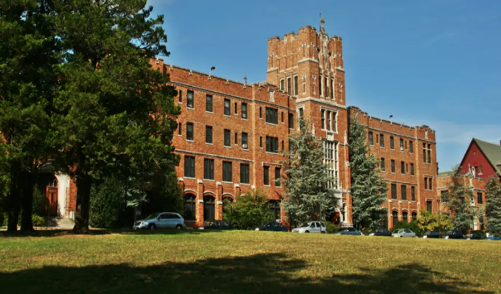 圣道明山学院 介绍, 圣道明山学院, 圣道明山学院中学/高中/学院, , NJ, 圣道明山学院评论 | FindingSchool