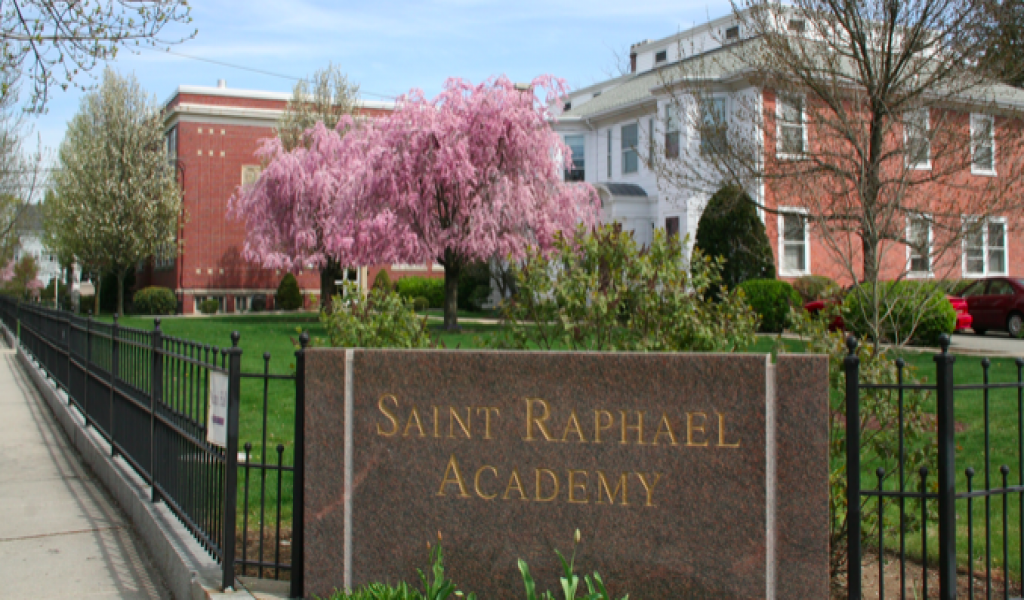 圣拉菲尔中学 - Saint Raphael Academy | FindingSchool