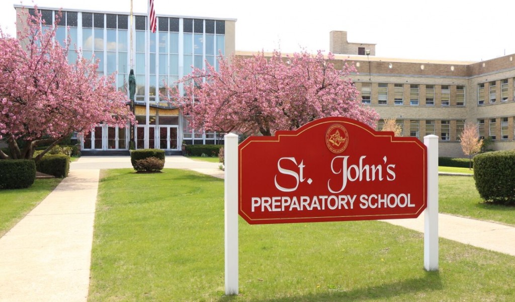 圣约翰预备高中 - St. John's Preparatory School | FindingSchool