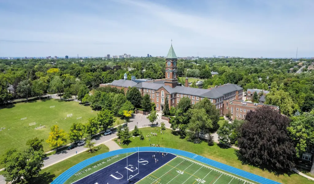 上加拿大学院 介绍, 上加拿大学院, 上加拿大学院中学/高中/学院, , Ontario, 上加拿大学院评论 | FindingSchool