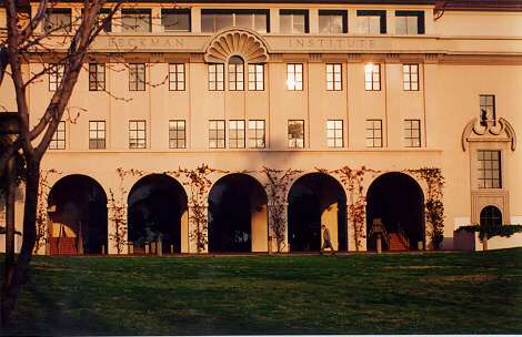 加州理工大学