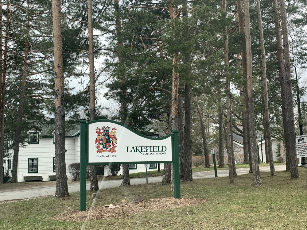 Lakefield College School
